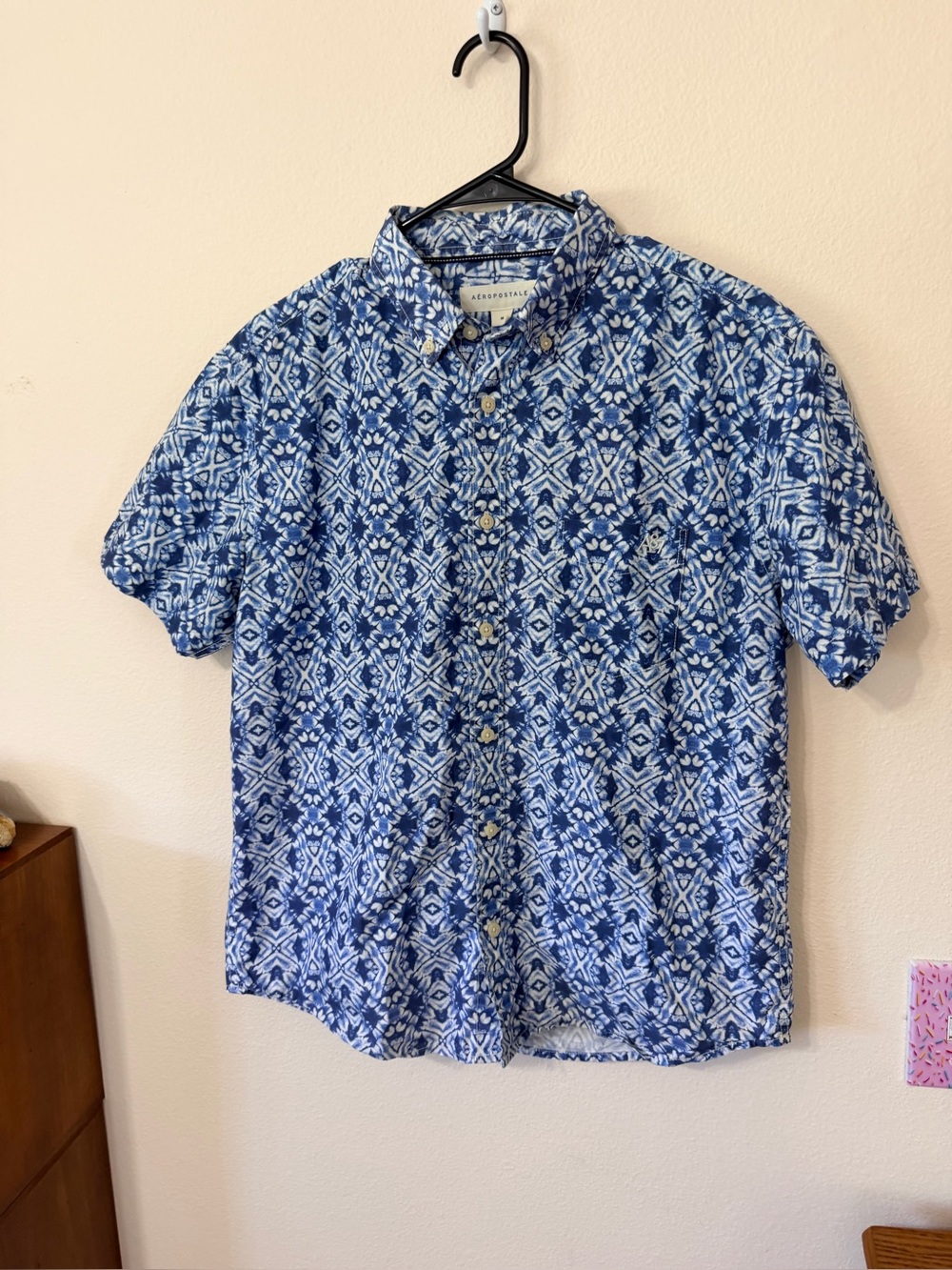Aeropostale Button shirt size M